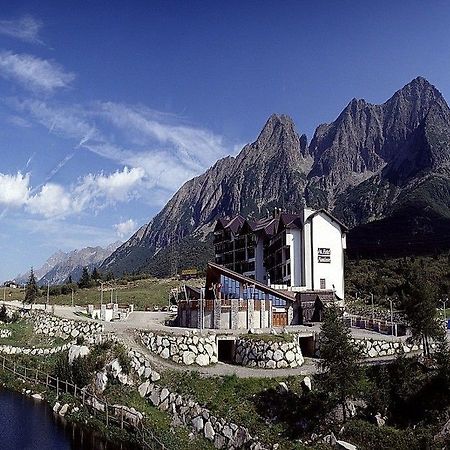 Hotel Piandineve Пасо дел Тонале Екстериор снимка