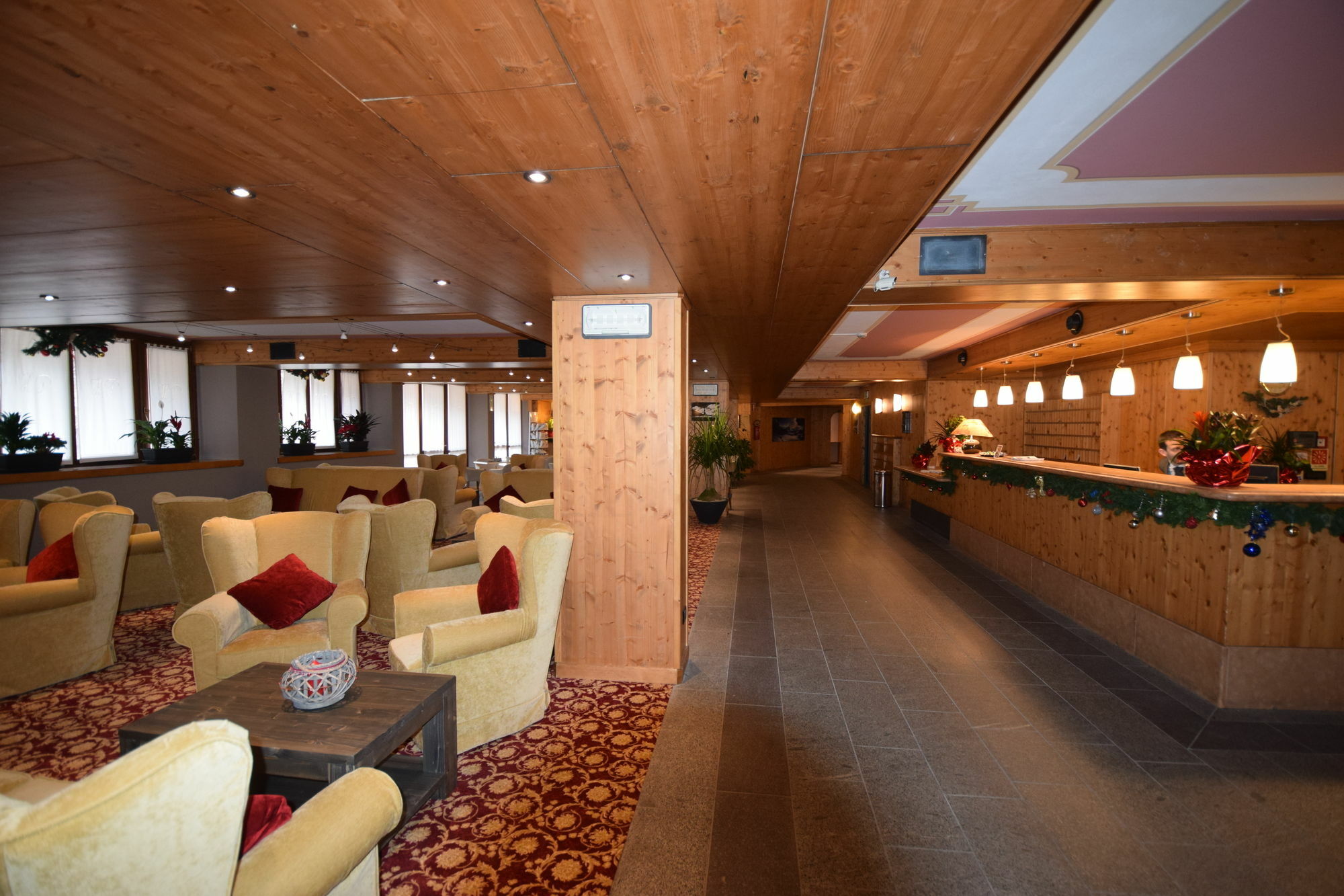 Hotel Piandineve Пасо дел Тонале Екстериор снимка