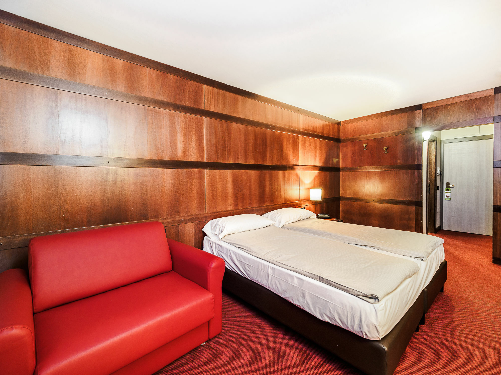 Hotel Piandineve Пасо дел Тонале Екстериор снимка